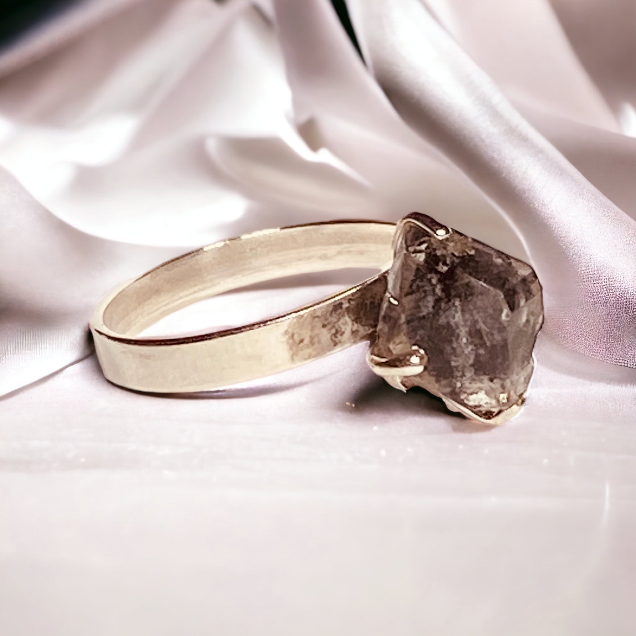 Anillo Herkimer Ahumado